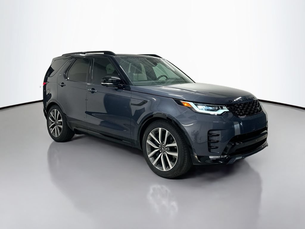 Certified 2025 Land Rover Discovery Dynamic SE AWD/4WD image 7