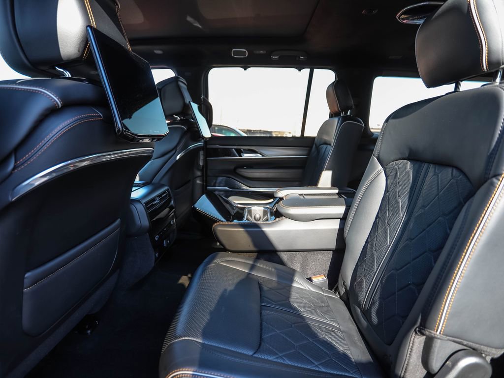 Used 2023 Jeep Grand Wagoneer L Series III w/ Rear Seat Video Group 1 image 14