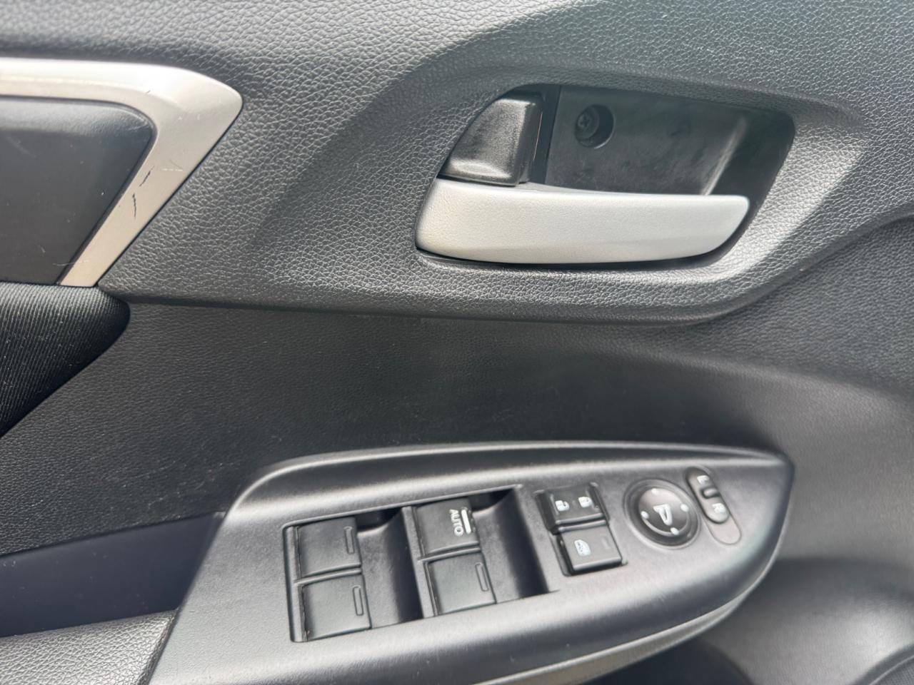Used 2020 Honda Fit LX image 16