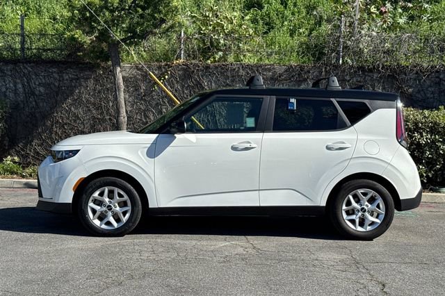 Used 2023 Kia Soul S image 7