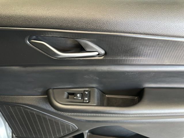 Used 2023 Jeep Grand Cherokee L Laredo image 51