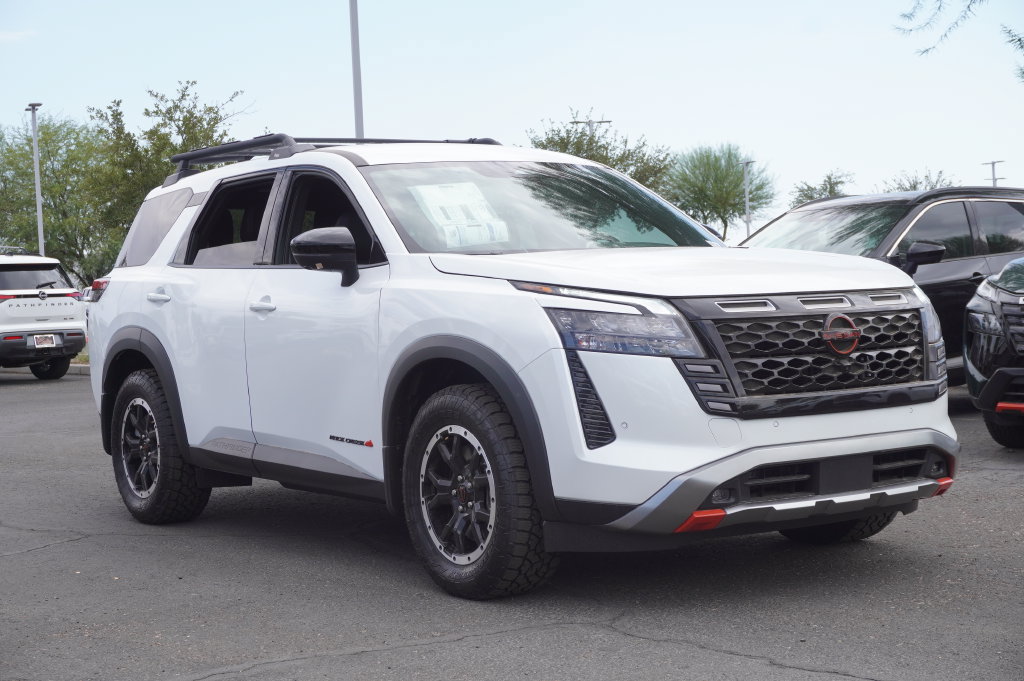 New 2026 Nissan Pathfinder Rock Creek AWD/4WD image 4