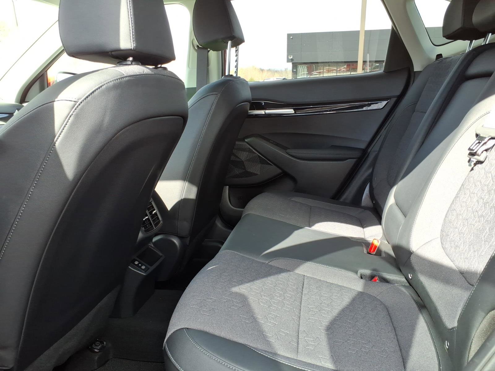 Certified 2024 Kia Seltos S image 7