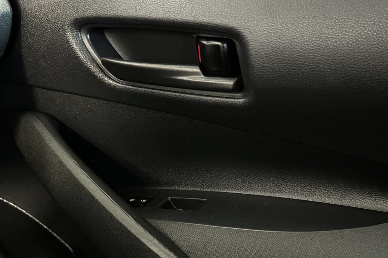 Used 2024 Toyota Corolla LE FWD image 19