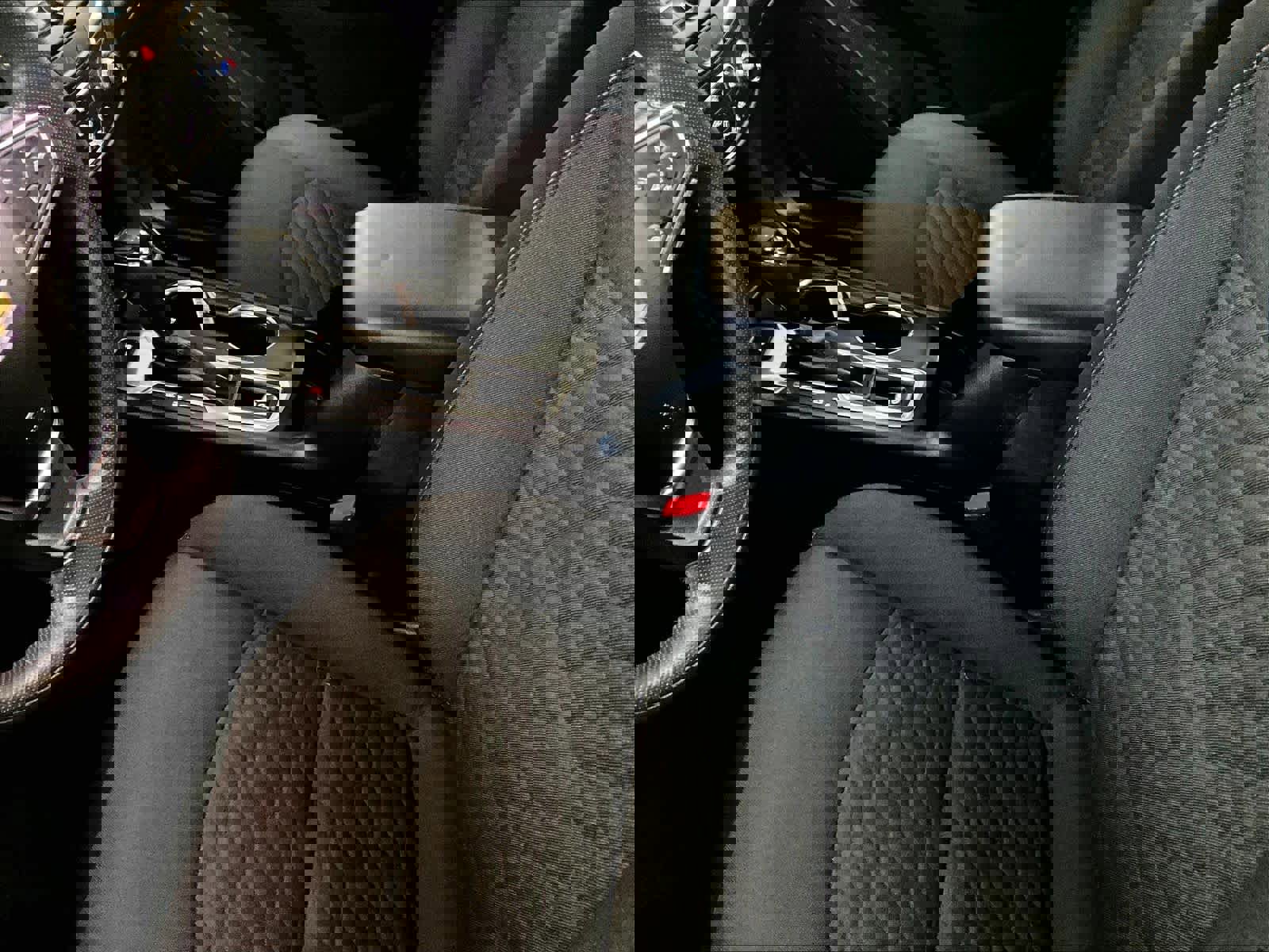 Used 2019 Chevrolet Equinox LT image 20