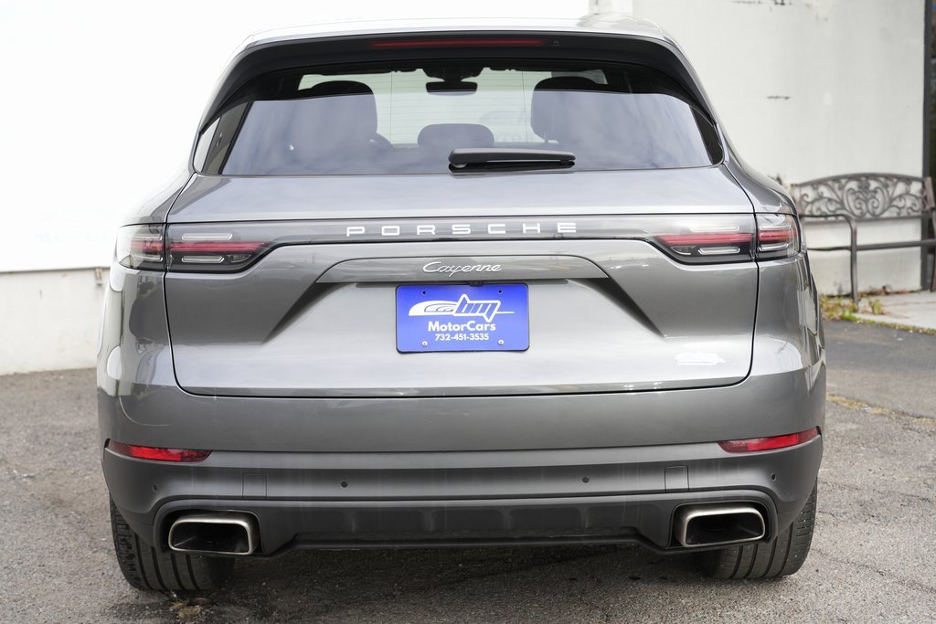 Used 2020 Porsche Cayenne image 6