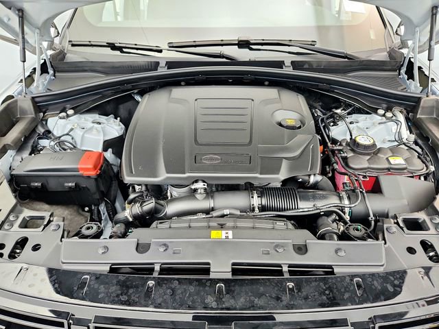 New 2026 Land Rover Range Rover Velar Dynamic SE image 17