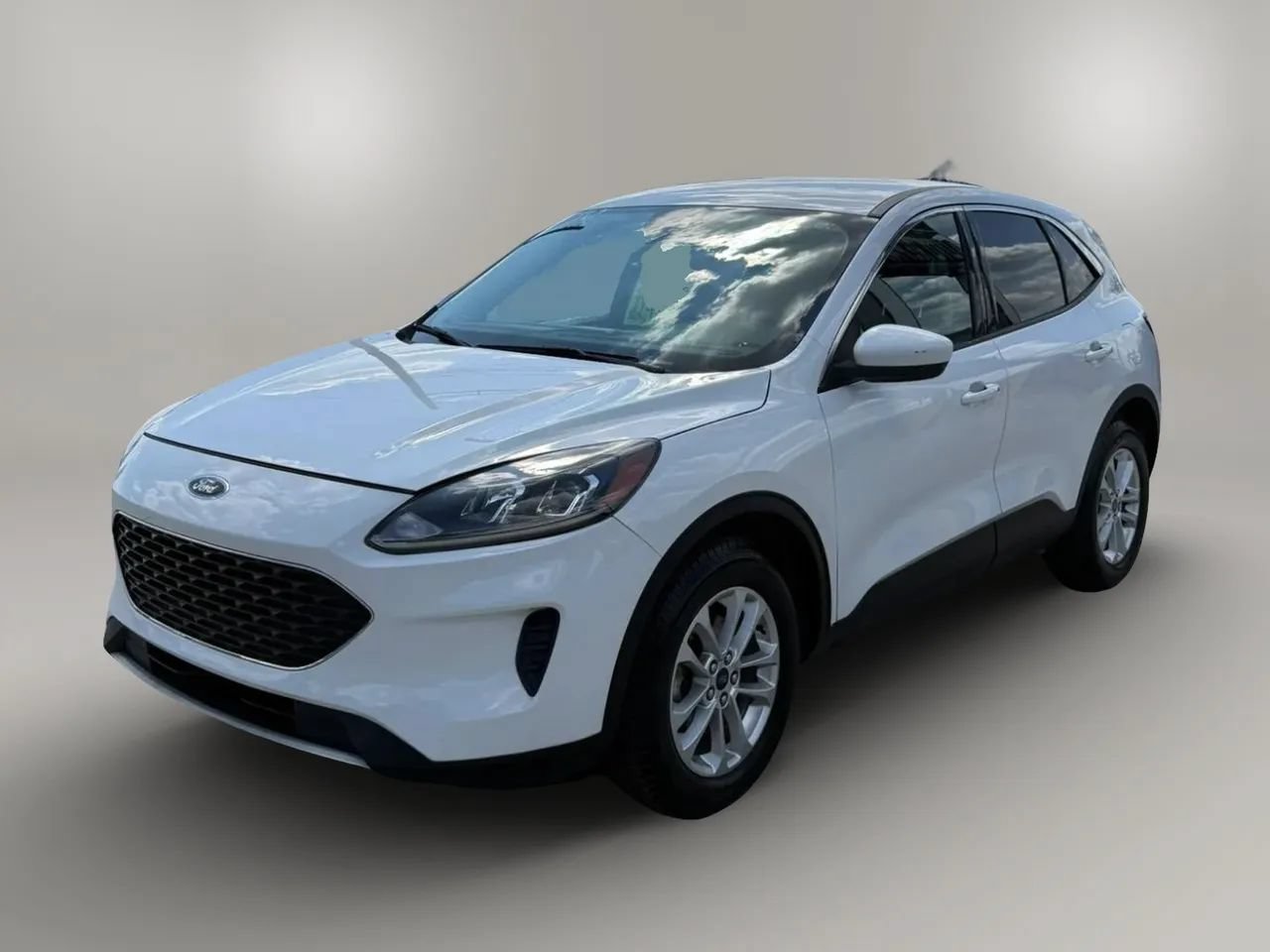 Used 2020 Ford Escape SE AWD/4WD image 3