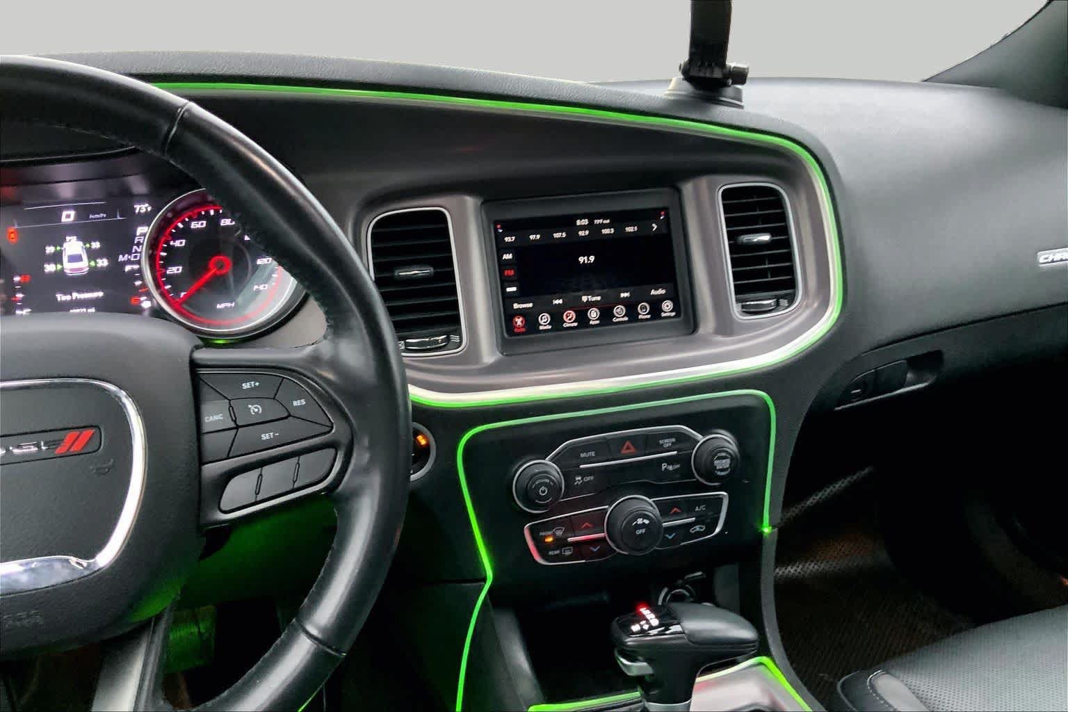 Used 2022 Dodge Charger SXT w/ Leather Interior Group RWD image 7