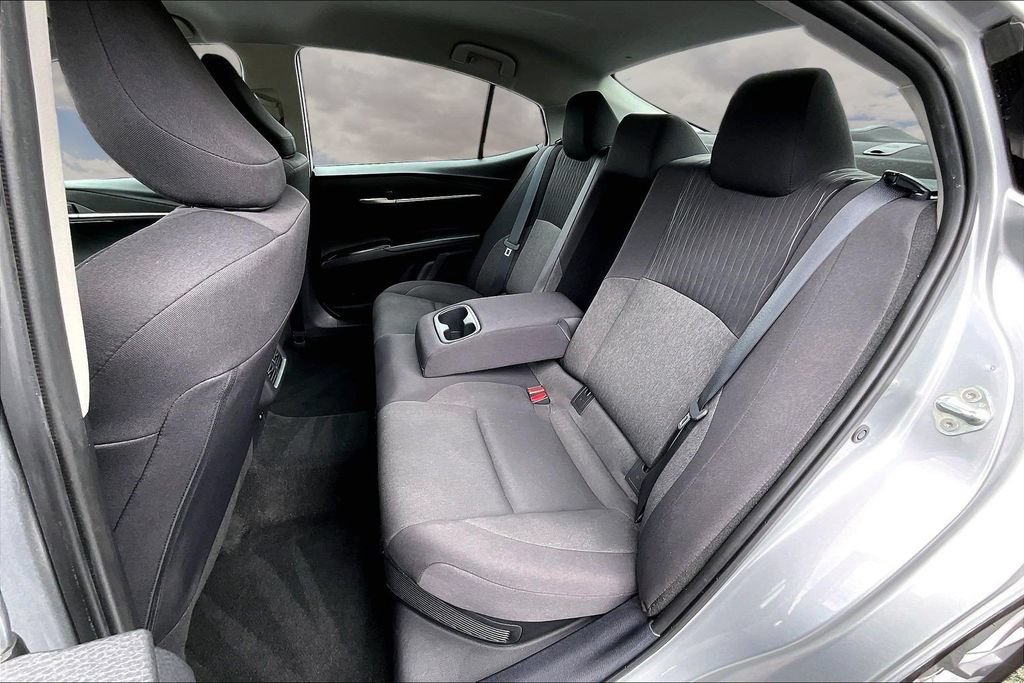 Used 2025 Toyota Camry LE FWD image 22