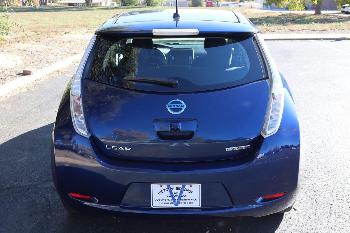 Used 2016 Nissan Leaf SV image 6
