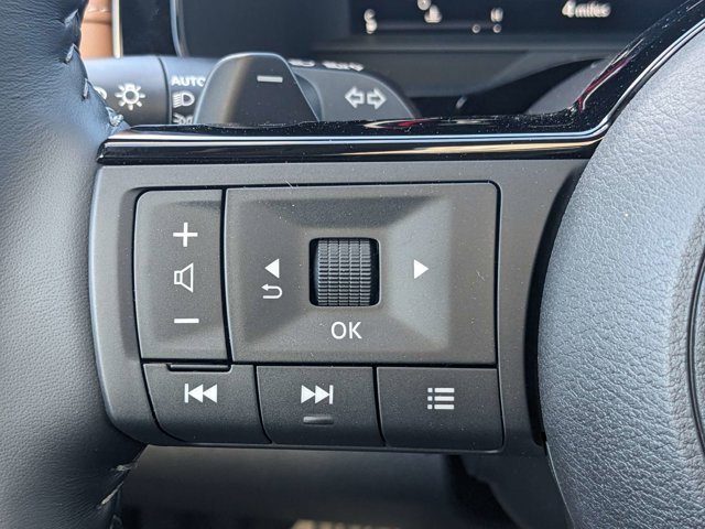 Certified 2024 Nissan Pathfinder Platinum w/ Cargo Package image 28