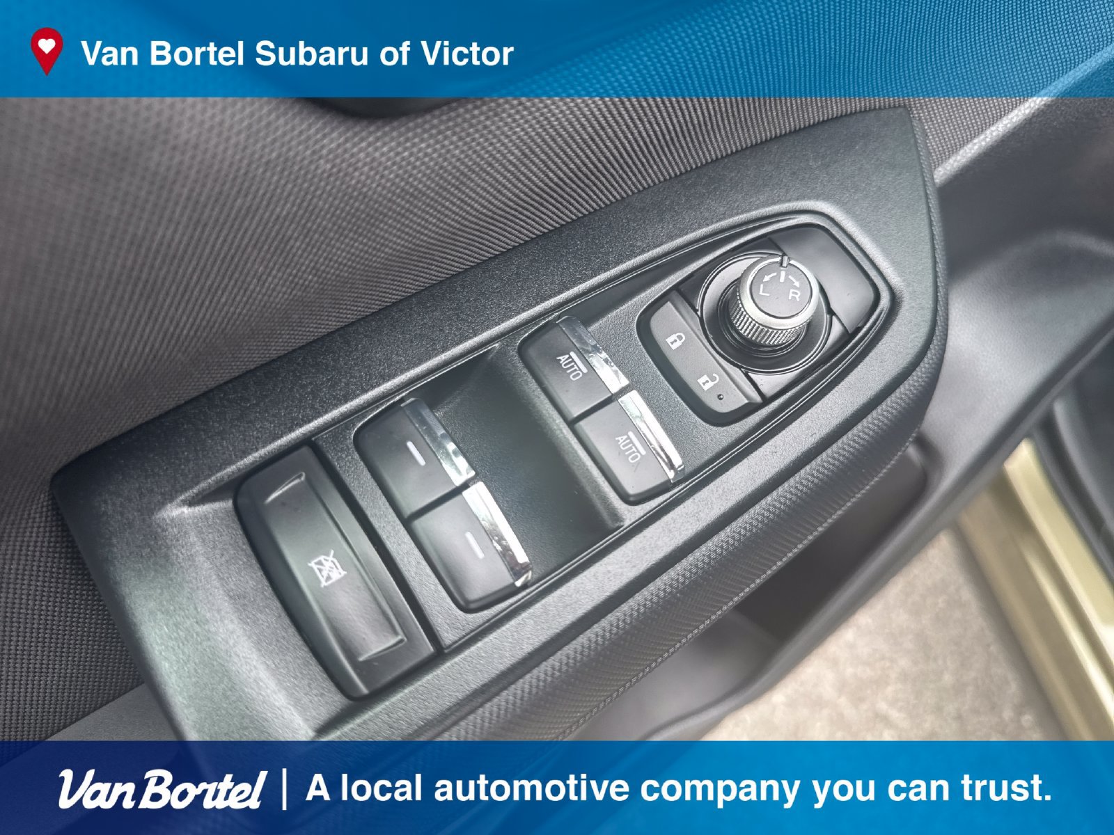 Certified 2025 Subaru Forester Premium AWD/4WD image 12