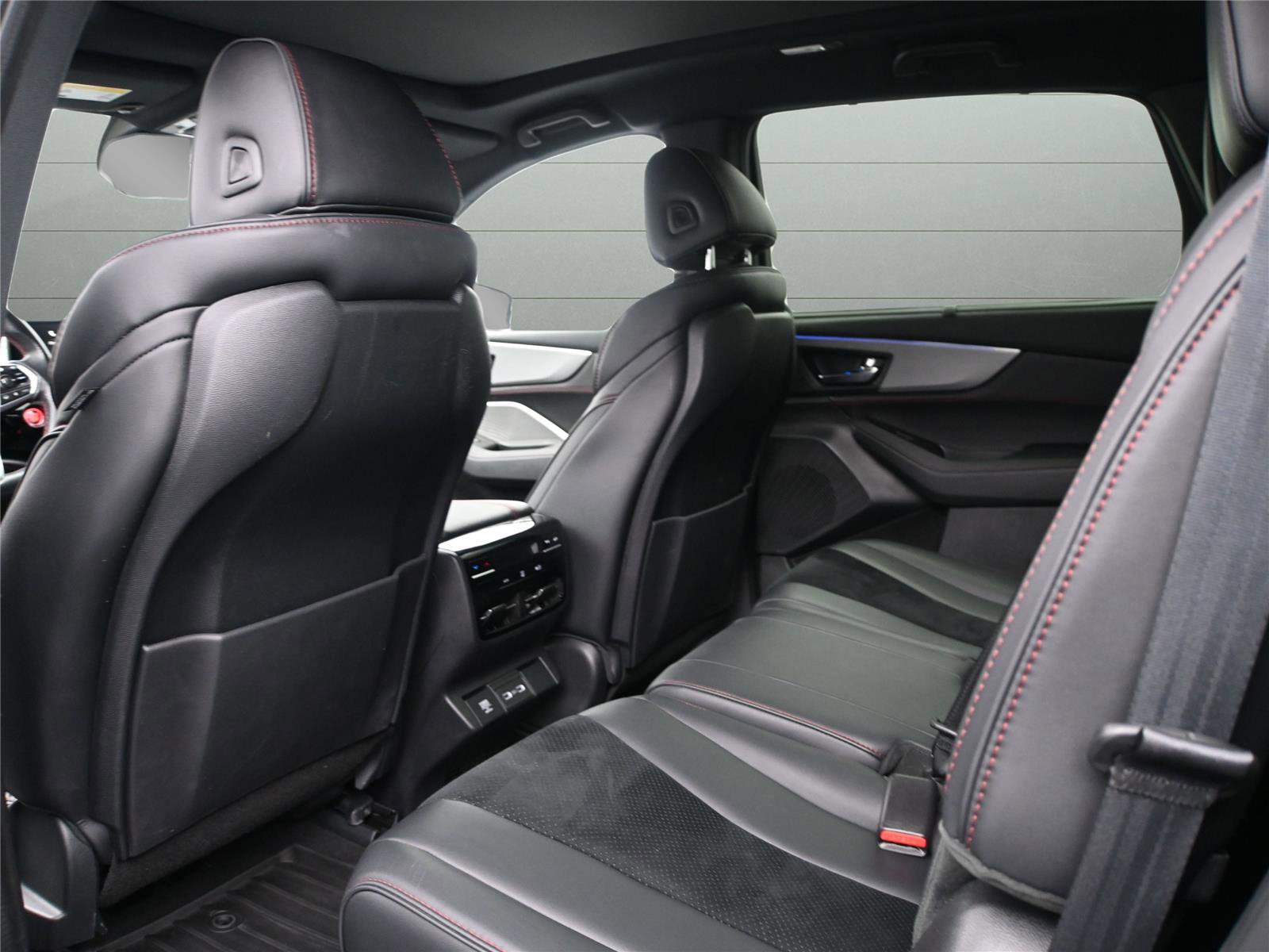 Certified 2023 Acura MDX A-Spec image 8