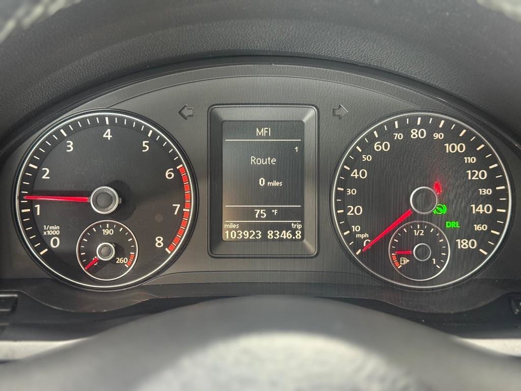 Used 2012 Volkswagen Eos Komfort FWD image 21