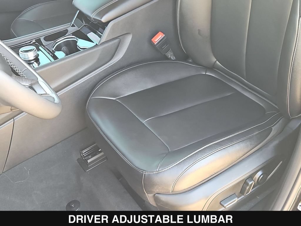 Used 2023 Jeep Grand Cherokee L Limited AWD/4WD image 16