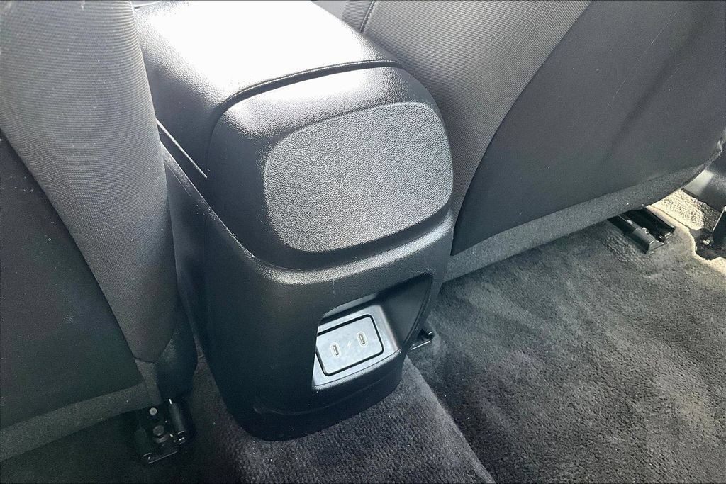 Used 2024 Hyundai Elantra SEL FWD image 11