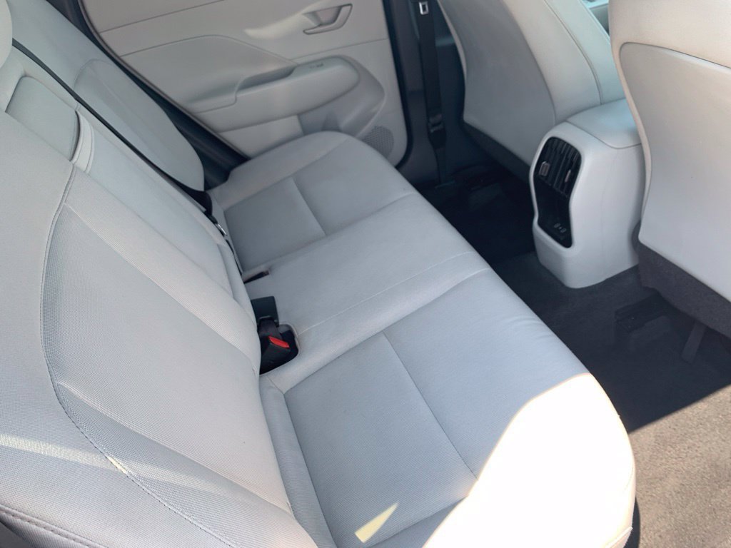 Used 2025 Hyundai Kona SEL AWD/4WD image 23