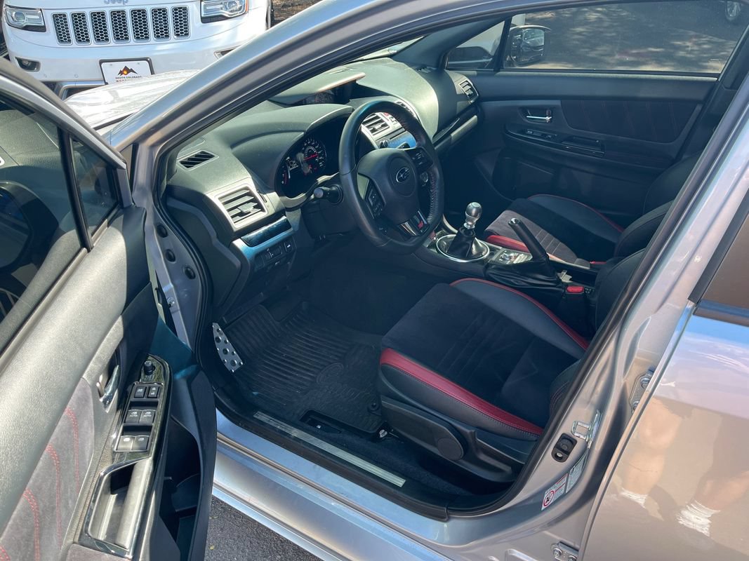 Used 2020 Subaru WRX STI AWD/4WD image 9