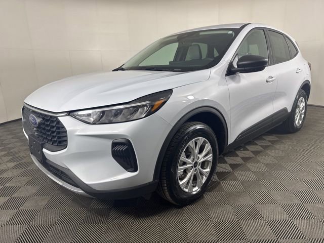 Used 2025 Ford Escape Active w/ Tech Pack #1 image 8