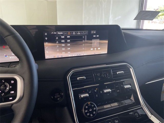 New 2026 Nissan Armada SL w/ Captain's Chari Seat Package image 30