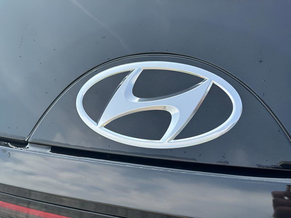 Used 2023 Hyundai Tucson SEL w/ Convenience Package image 10