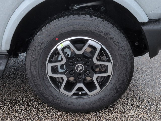 New 2026 Ford Bronco Outer Banks AWD/4WD image 11