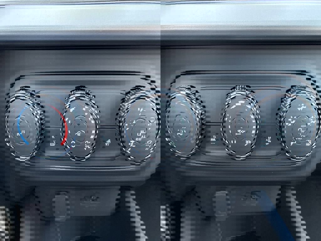 New 2026 Chevrolet Trax LS w/ LS Convenience Package image 10