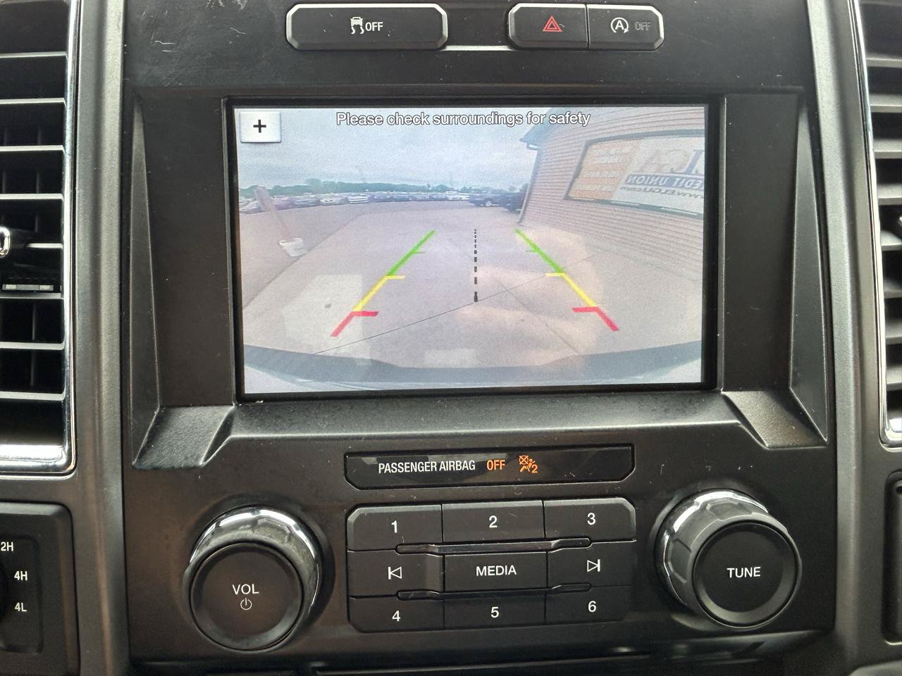 Used 2017 Ford F150 XLT w/ Equipment Group 301A Mid AWD/4WD image 22