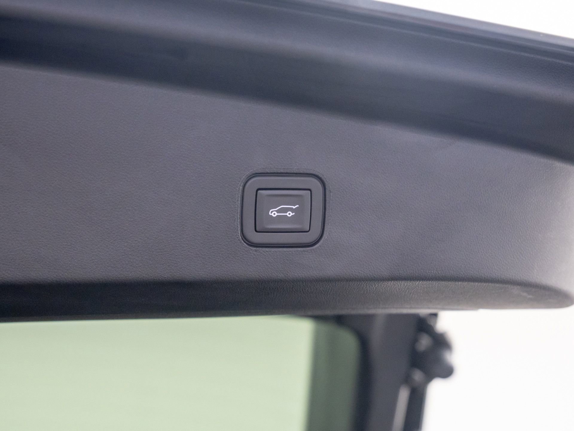 New 2026 Cadillac Lyriq V image 33