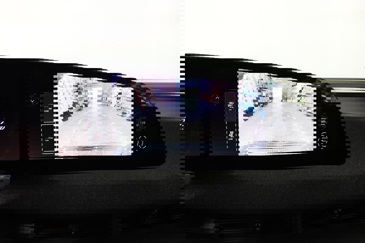 Used 2024 Lucid Air Touring image 25