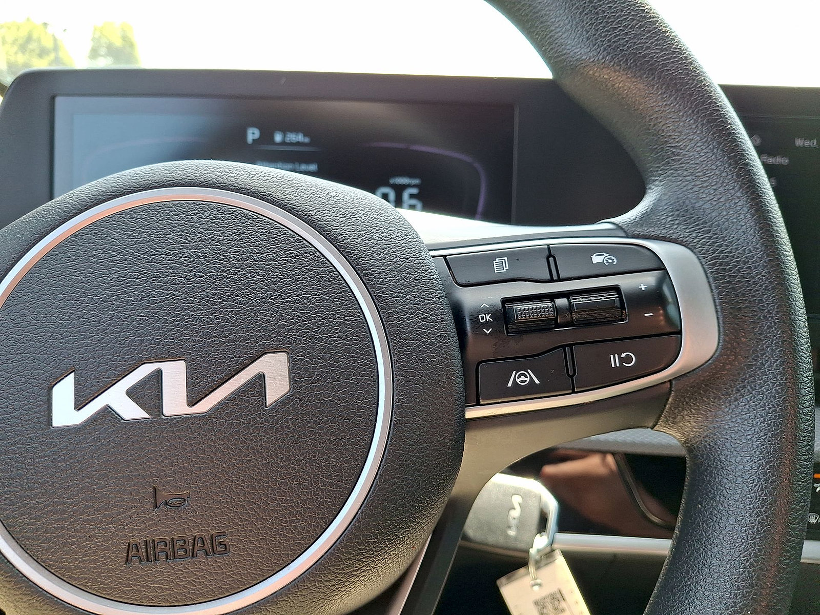 Used 2024 Kia Sportage LX FWD image 18