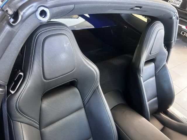 Used 2017 Chevrolet Corvette Stingray Coupe w/ 1LT RWD image 11