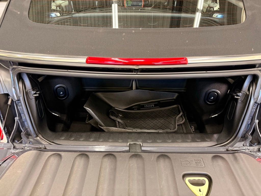 Used 2017 MINI Cooper S image 17