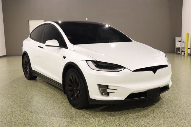 Used 2018 Tesla Model X 100D image 1