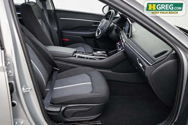 Used 2020 Hyundai Sonata SEL w/ Convenience + Sunroof Package FWD image 11