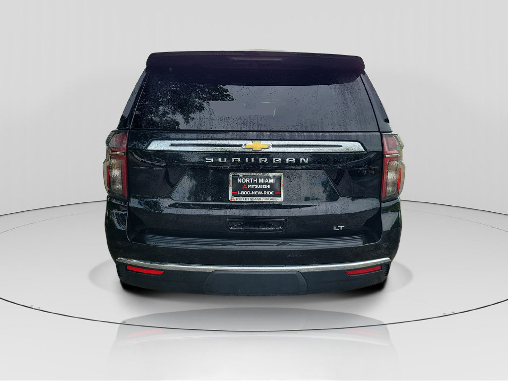 Used 2024 Chevrolet Suburban LT AWD/4WD image 6