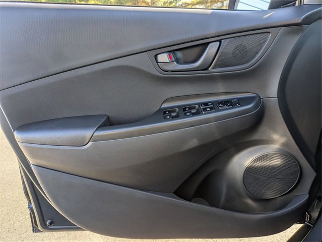 Certified 2022 Hyundai Kona SEL image 10