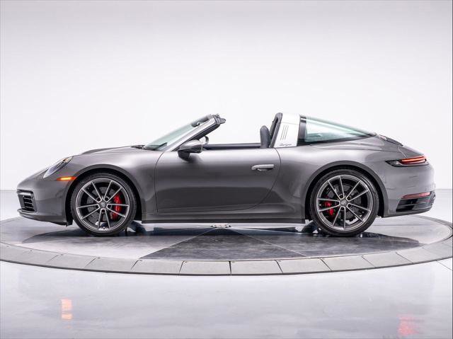 Used 2024 Porsche 911 Targa 4S w/ Premium Package image 12