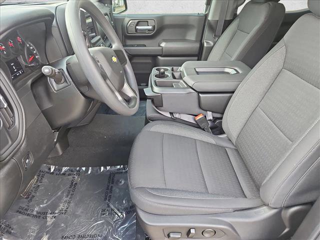 New 2026 Chevrolet Silverado 1500 Custom RWD image 4