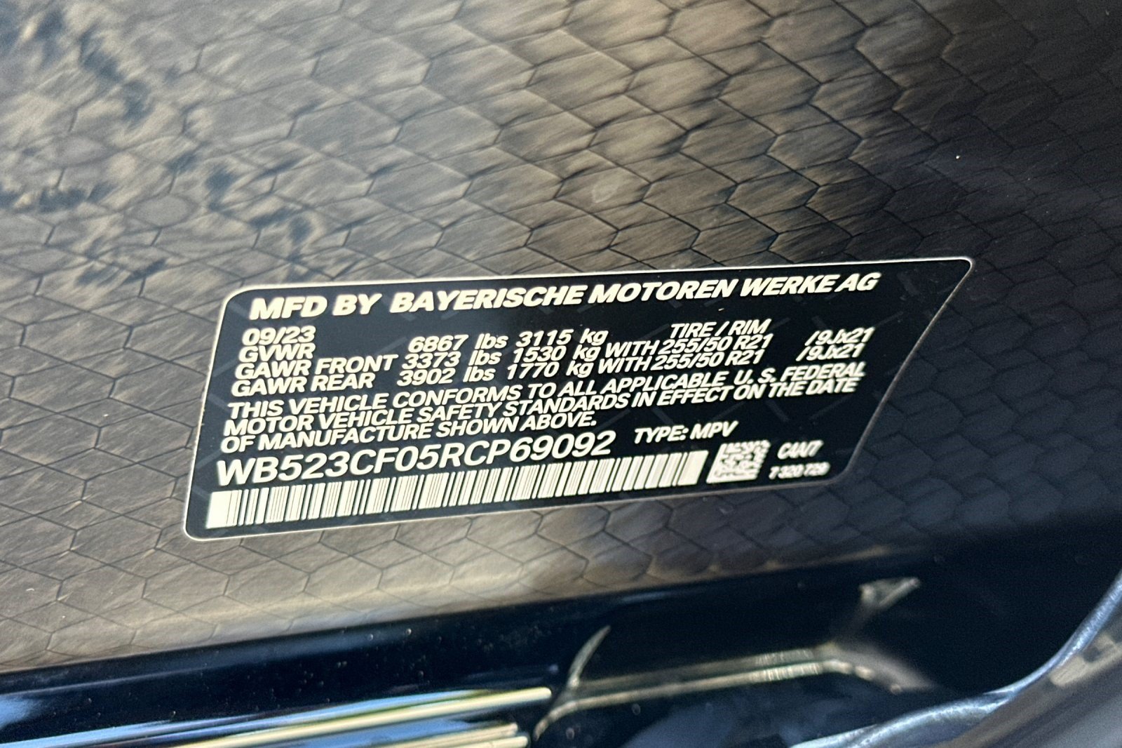 Used 2024 BMW iX xDrive50 w/ Sport Package AWD/4WD image 41