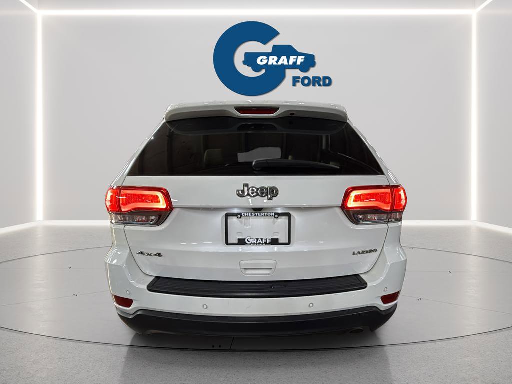Used 2019 Jeep Grand Cherokee Laredo image 6