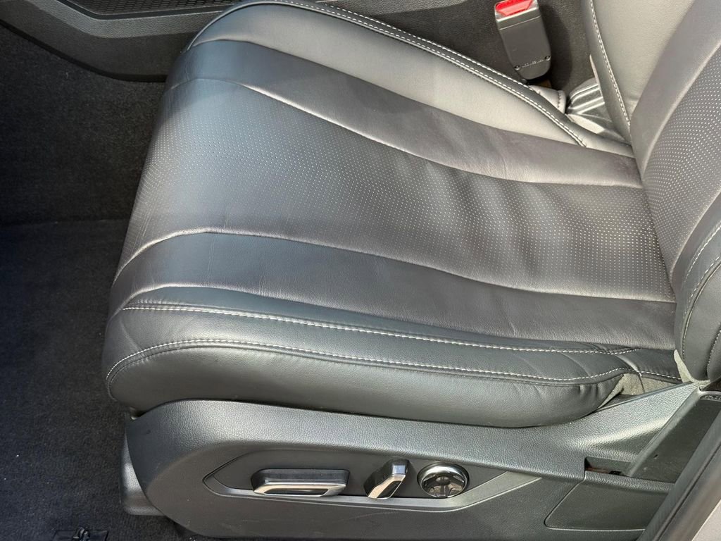 Certified 2026 Acura MDX w/ Technology Package image 23