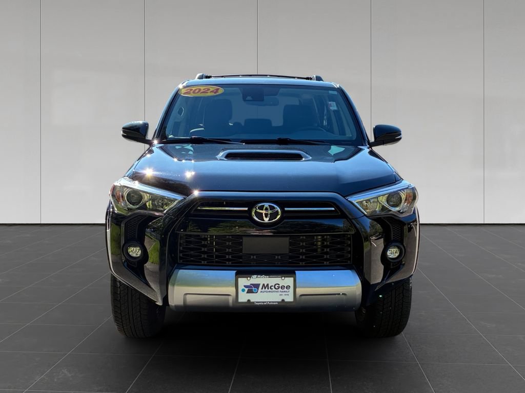 Used 2024 Toyota 4Runner TRD Off-Road Premium w/ Moonroof Package AWD/4WD image 8