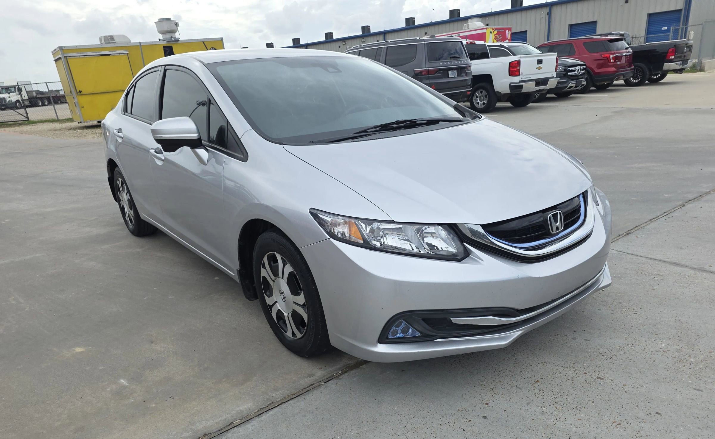 Used 2015 Honda Civic Hybrid Sedan image 7