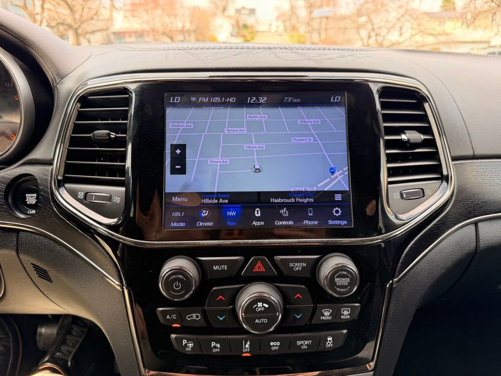 Used 2020 Jeep Grand Cherokee High Altitude AWD/4WD image 16