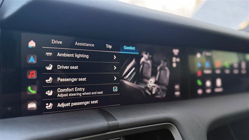 Used 2022 Porsche Taycan image 37