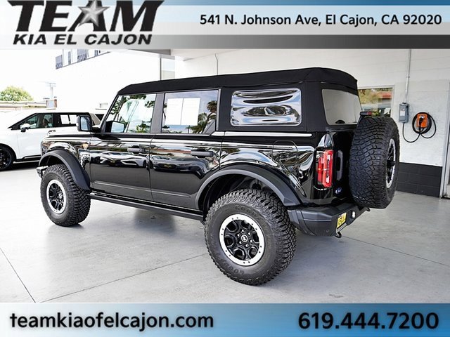 Used 2024 Ford Bronco Badlands image 11