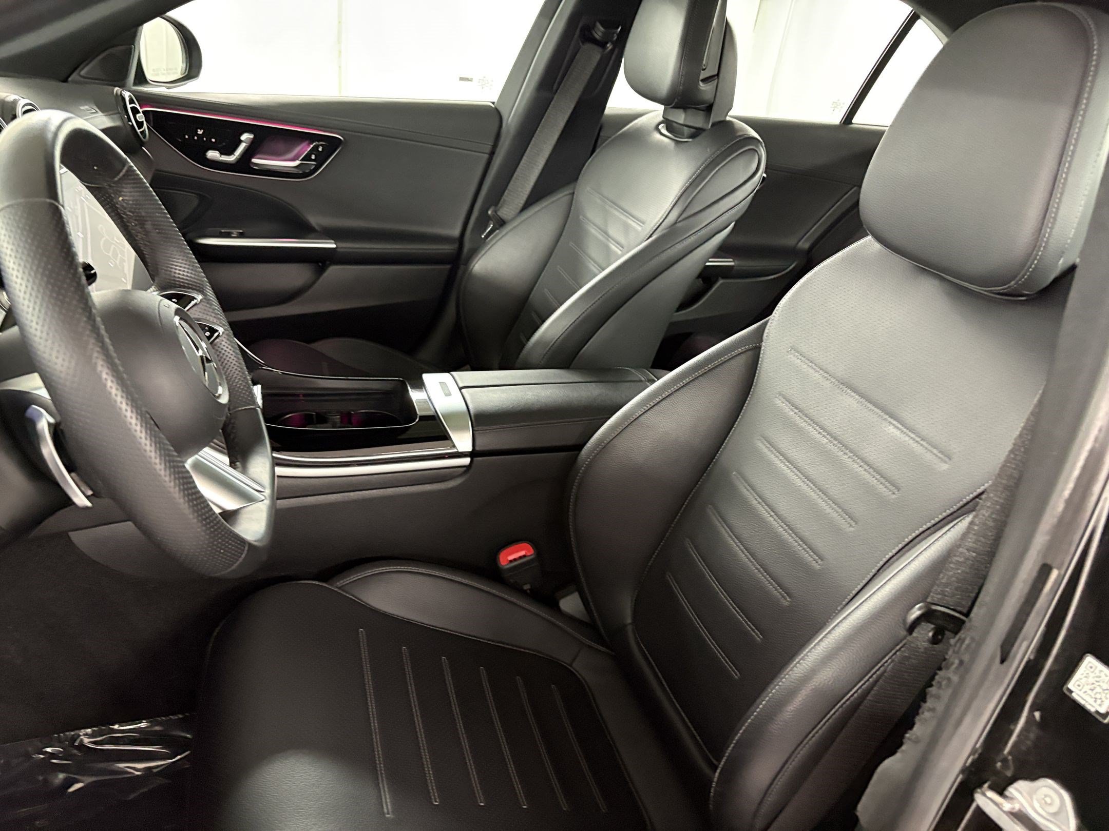 Certified 2023 Mercedes-Benz C 300 Sedan image 5