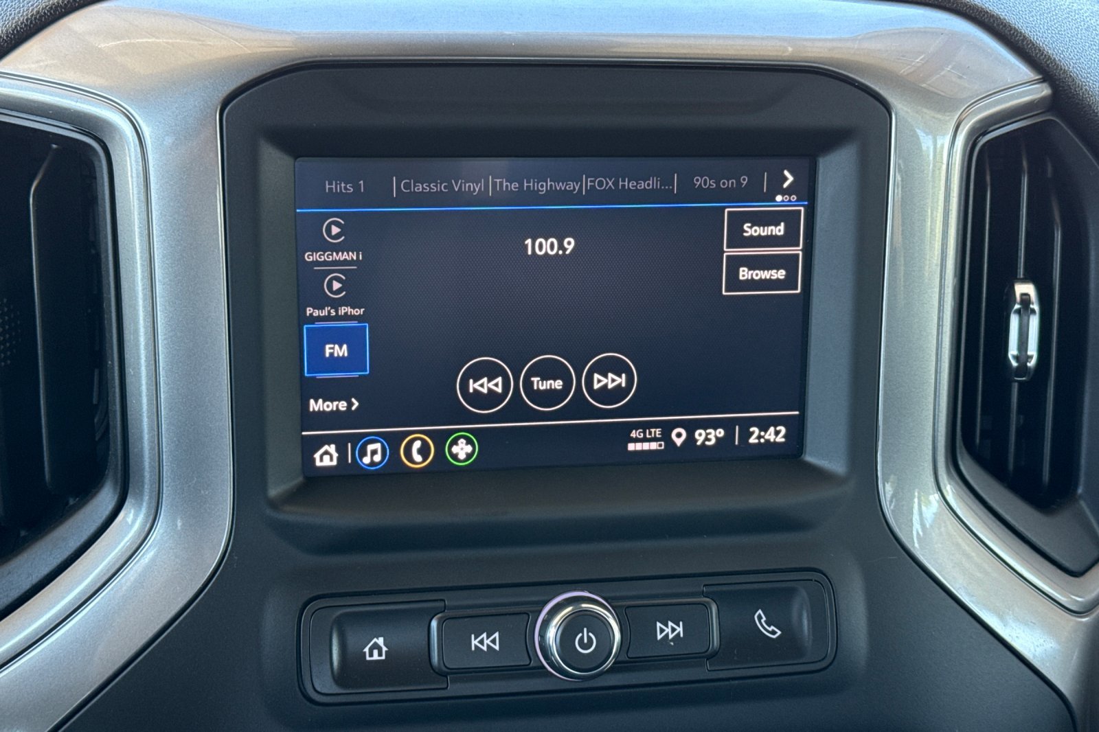 Used 2025 GMC Sierra 1500 Pro w/ Graphite Edition image 24